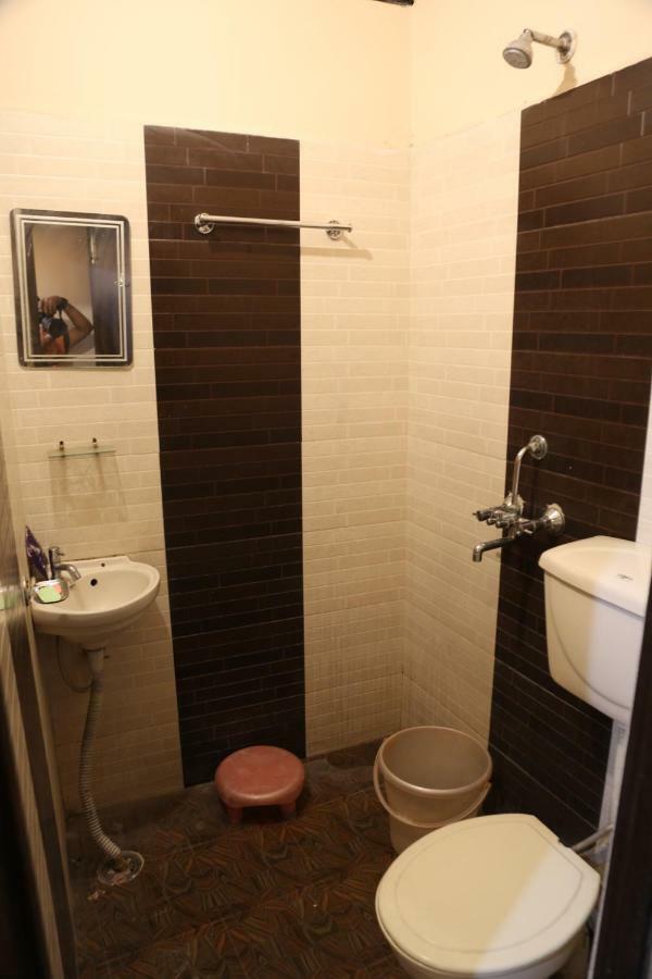 Time Square Guest House Jalandhar Exterior foto