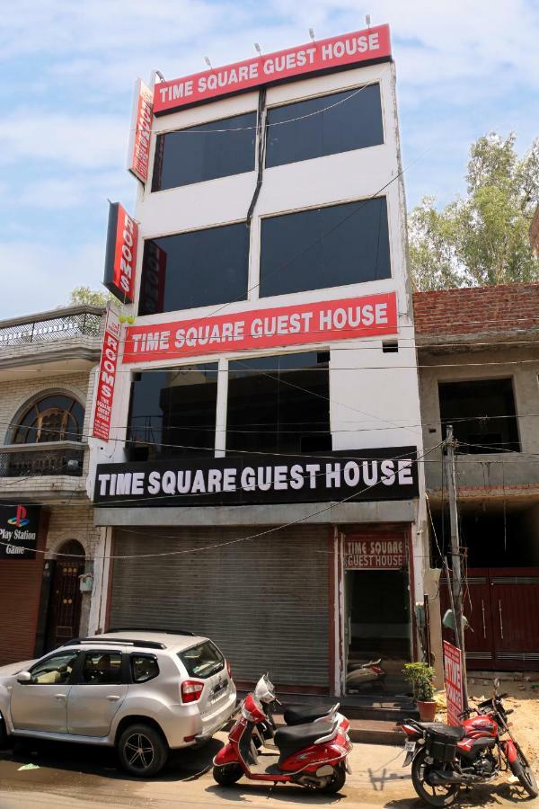 Time Square Guest House Jalandhar Exterior foto